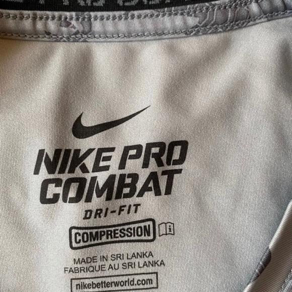 Nike Dri-Fit - Picture 3 of 3